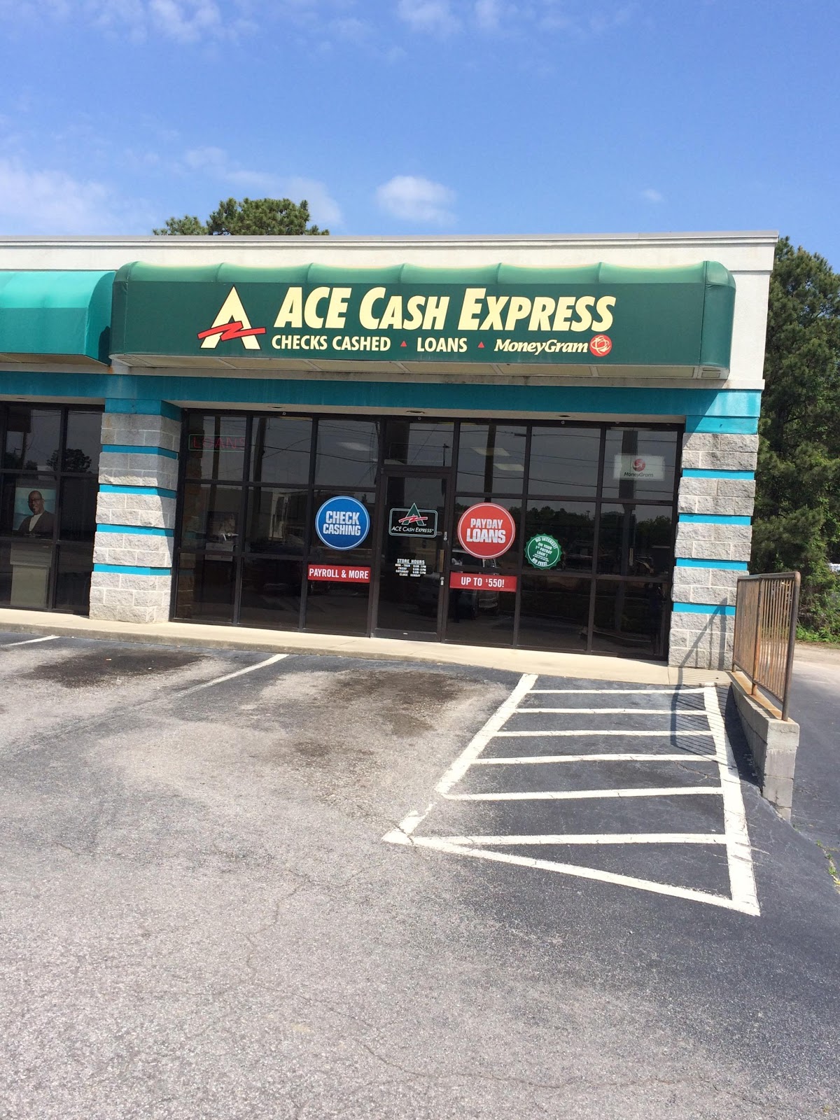 ACE Cash Express 01