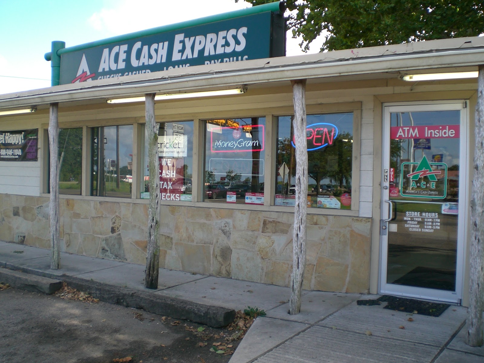 ACE Cash Express 01