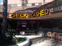 Sherman Oaks - Los Angeles Check Cashing 01