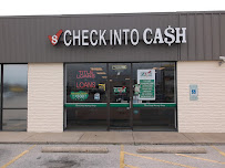 Check Into Cash 01