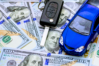 Presta Fácil - Auto Title Loans - Préstamos por el Título del Carro 01